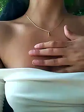 Snapshot of Baby_Niels chatting on 01.15.25 Baby Niels online show from 01.15.25