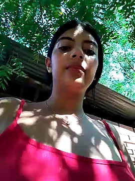 Snapshot of Baby_Niels chatting on 01.28.25 Baby Niels online show from 01.28.25