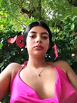 Snapshot of Baby_Niels chatting on 02.20.25 Baby Niels online show from 02.20.25