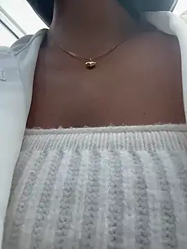 Snapshot of Baby_Niels chatting on 03.12.25 Baby Niels online show from 03.12.25