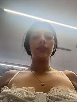 Snapshot of Baby_Niels chatting on 10.29.25 Baby Niels online show from 10.29.25