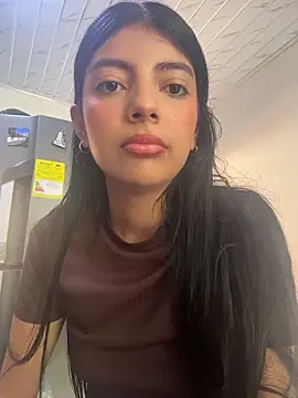 Snapshot of Baby_Niels chatting on 11.05.25 Baby Niels online show from 11.05.25