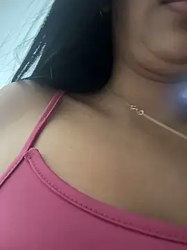 Snapshot of Baby_Niels chatting on 11.08.25 Baby Niels online show from 11.08.25