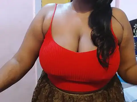 queen cute online show from 03.22.25