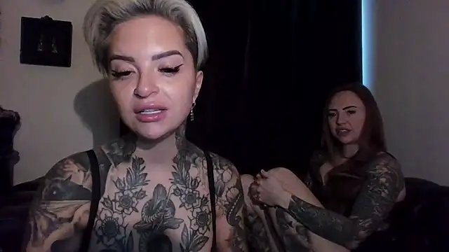 Alexandersonxo online show from 12.21.25