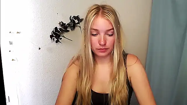 Queen ofLove online show from 06.07.26