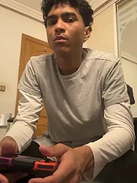 Ryan-hot online show from 04.15.26