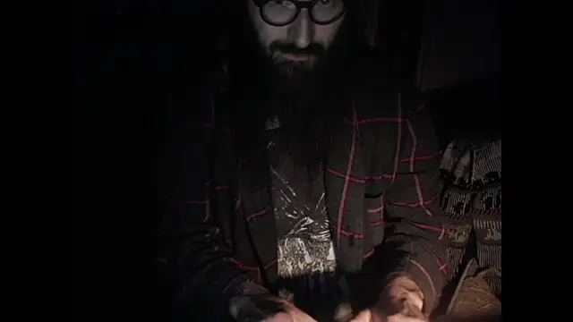 Snapshot of contemptumundi888 chatting on 12.17.25 contemptumundi888 online show from 12.17.25