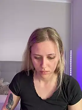 lunawolf21 online show from 03.03.25