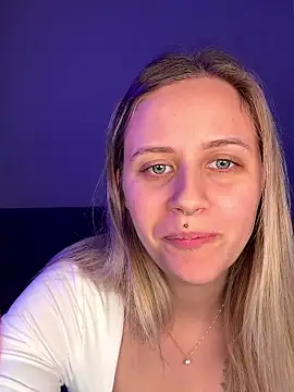 lunawolf21 online show from 01.05.26