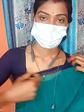 Snapshot of sexy_janu25 chatting on 03.10.25 sexy janu25 online show from 03.10.25