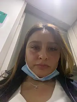 Snapshot of Keittly_ chatting on 12.12.24 Keittly online show from 12.12.24