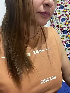 Snapshot of Keittly_ chatting on 12.17.24 Keittly online show from 12.17.24