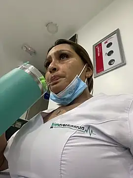 Snapshot of Keittly_ chatting on 03.06.25 Keittly online show from 03.06.25