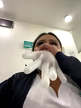 Snapshot of Keittly_ chatting on 09.20.25 Keittly online show from 09.20.25