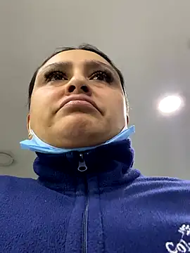 Snapshot of Keittly_ chatting on 10.03.25 Keittly online show from 10.03.25