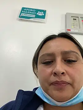 Snapshot of Keittly_ chatting on 11.05.25 Keittly online show from 11.05.25