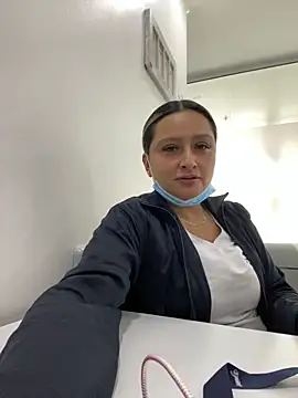 Snapshot of Keittly_ chatting on 11.27.25 Keittly online show from 11.27.25