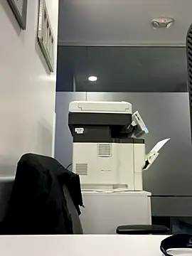 Snapshot of Keittly_ chatting on 12.03.25 Keittly online show from 12.03.25