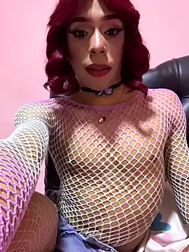 Snapshot of Diana_2003 chatting on 12.03.25 Diana 2003 online show from 12.03.25