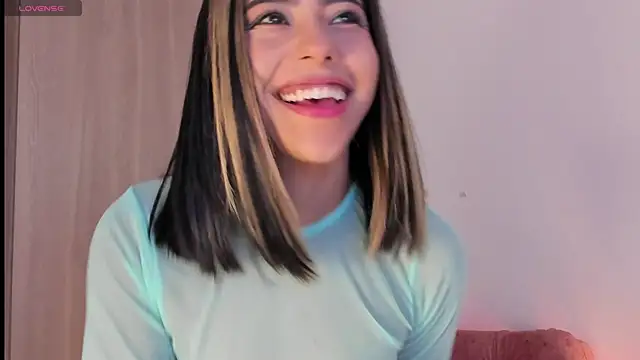 AndreaVelasco online show from 02.25.26