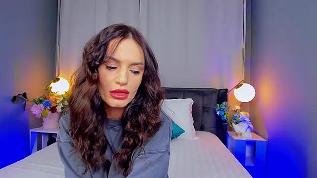 Snapshot of CarlaWhite chatting on 10.15.25 CarlaWhite online show from 10.15.25