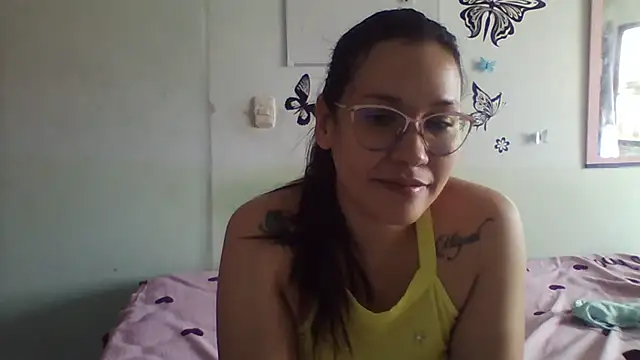 luxandracon23 online show from 02.22.25