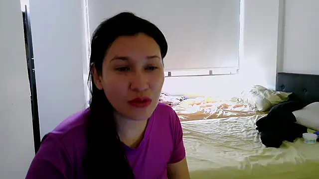 luxandracon23 online show from 10.13.25