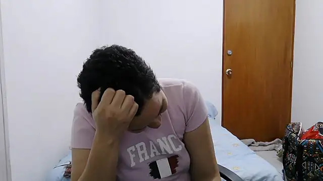 luxandracon23 online show from 02.04.26