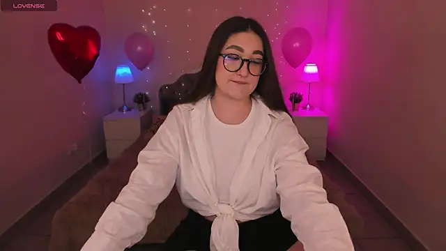 Aria Blisss online show from 02.20.25