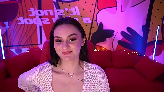 Snapshot of MilashaLovely chatting on 02.04.25 MilashaLovely online show from 02.04.25