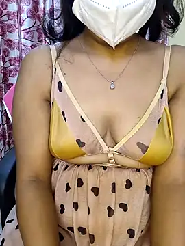 deslisexpriya online show from 03.17.25