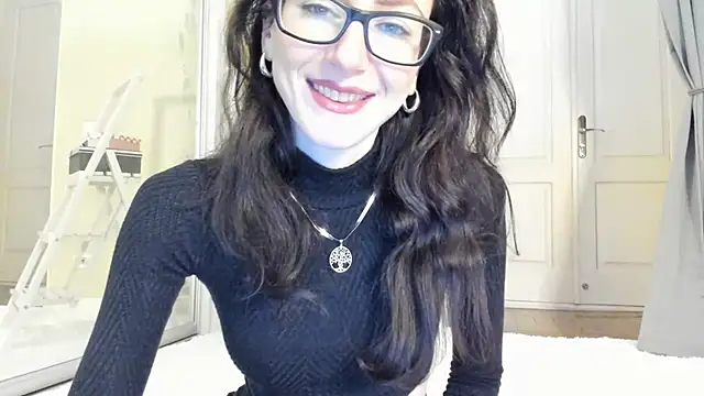 Baby Jewel online show from 02.14.25