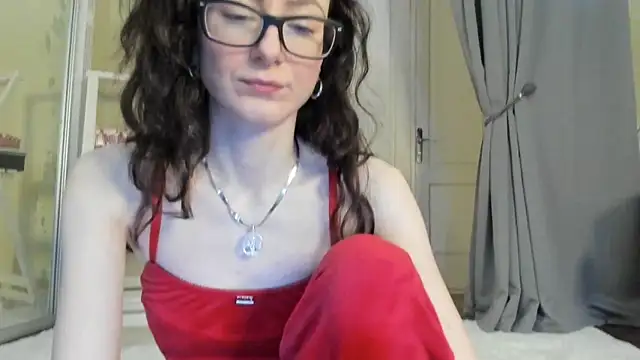 Baby Jewel online show from 03.18.25