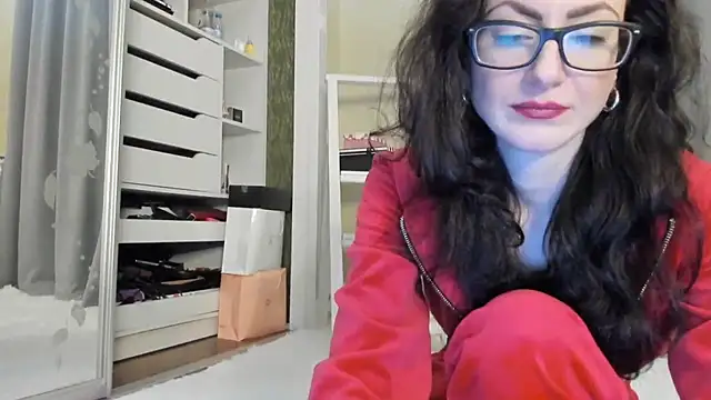 Baby Jewel online show from 10.07.25