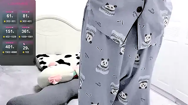 MMiao-66u online show from 12.26.24