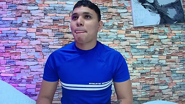 couple lovelyds online show from 01.31.26