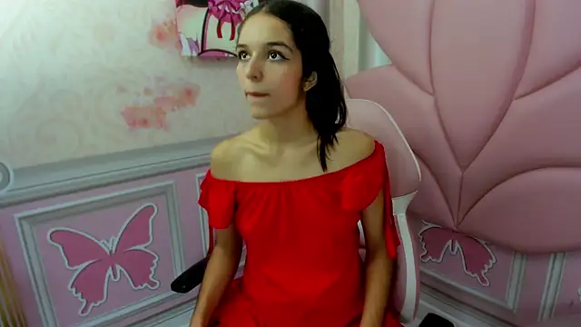 ariana  sweet  online show from 12.17.25