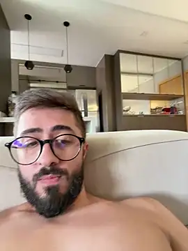 Snapshot of gabrielc27 chatting on 11.21.25 gabrielc27 online show from 11.21.25