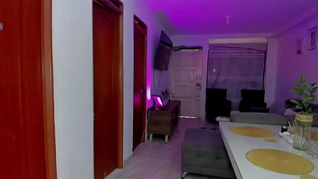 Snapshot of sweet_sara2 chatting on 04.16.26 sweet sara2 online show from 04.16.26