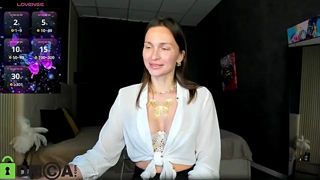 Snapshot of Beatrice_Brice chatting on 09.18.25 Beatrice Brice online show from 09.18.25