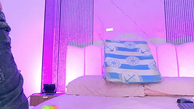 Sofia martiin online show from 02.25.26