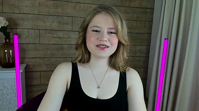 SelinSwarovski online show from 03.14.25