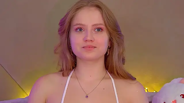 SelinSwarovski online show from 09.17.25