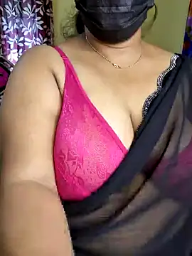 Cute Bellaa online show from 12.24.24