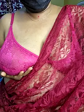 Cute Bellaa online show from 12.25.24
