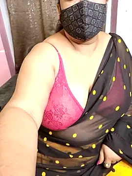 Cute Bellaa online show from 03.04.25
