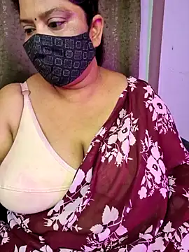 Cute Bellaa online show from 03.21.25