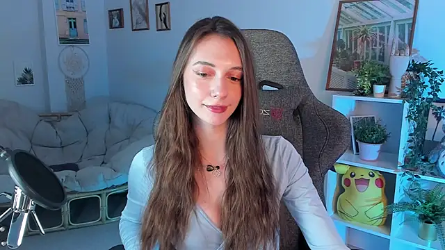 Snapshot of AveAngela chatting on 01.08.25 AveAngela online show from 01.08.25