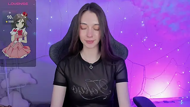 Snapshot of AveAngela chatting on 02.06.25 AveAngela online show from 02.06.25